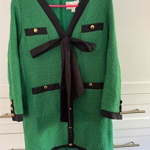 Pomander Place Elegant Green Women's dress with Black Accents